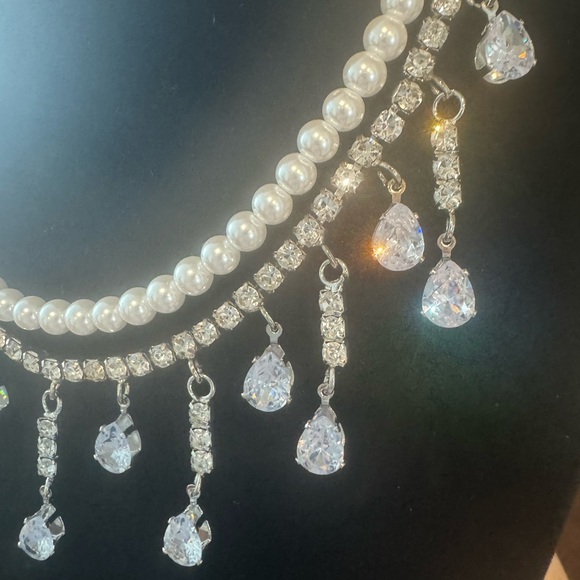 New Kenneth Jay Lane Layered Perl Crystal Necklace - Picture 7 of 10